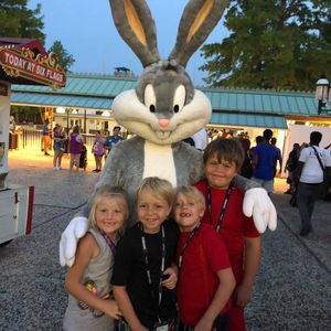 Meet your Posher, April